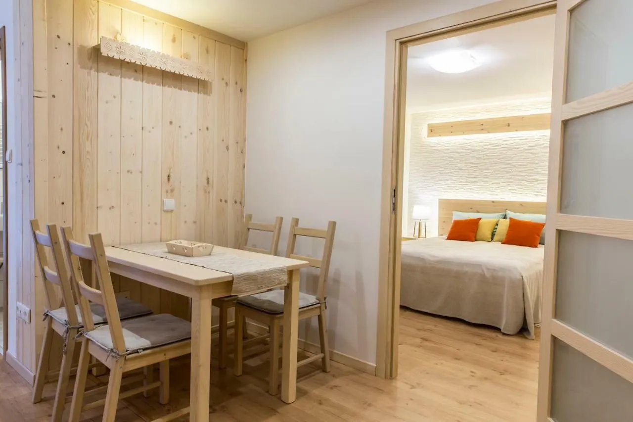 Apartment Apartament Antalowka Z Ogrodkiem Zakopane Poland
